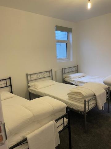 Rosemary Guest House Tilbury Bagian luar foto