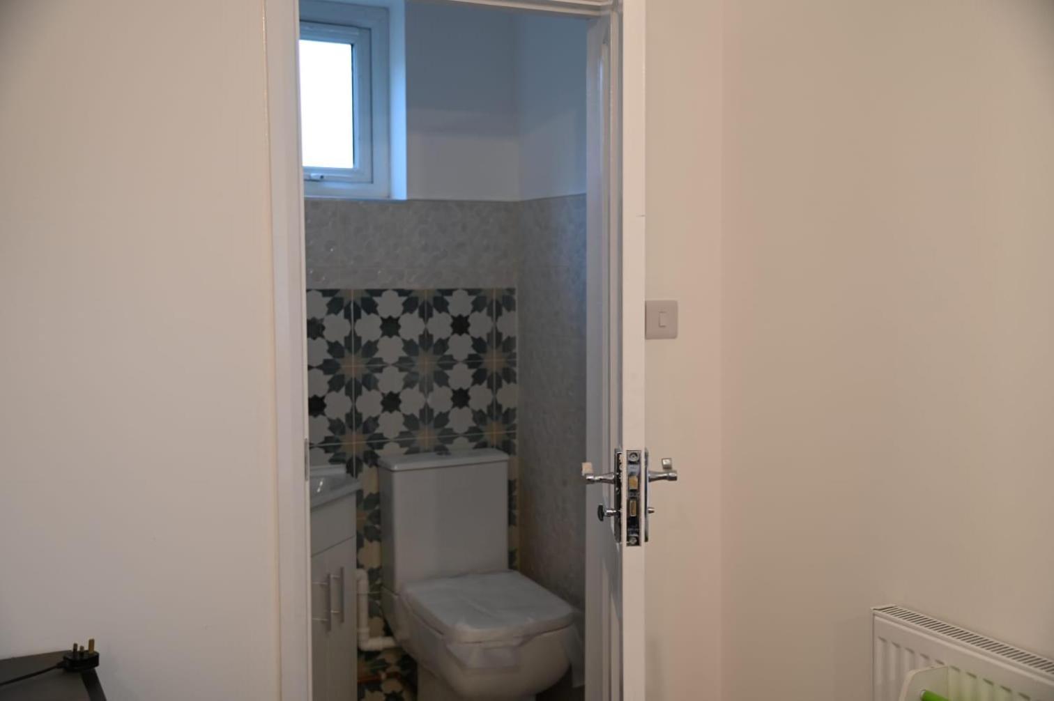 Rosemary Guest House Tilbury Bagian luar foto
